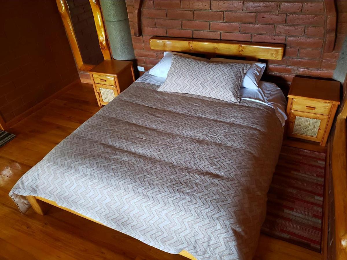 Atallaro Hospedaje Otavalo Bagian luar foto