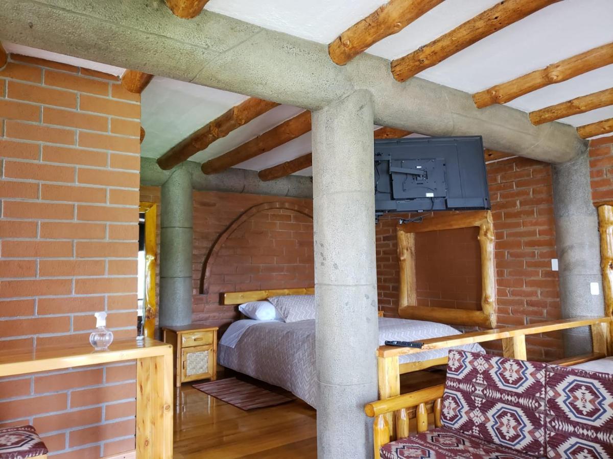 Atallaro Hospedaje Otavalo Bagian luar foto